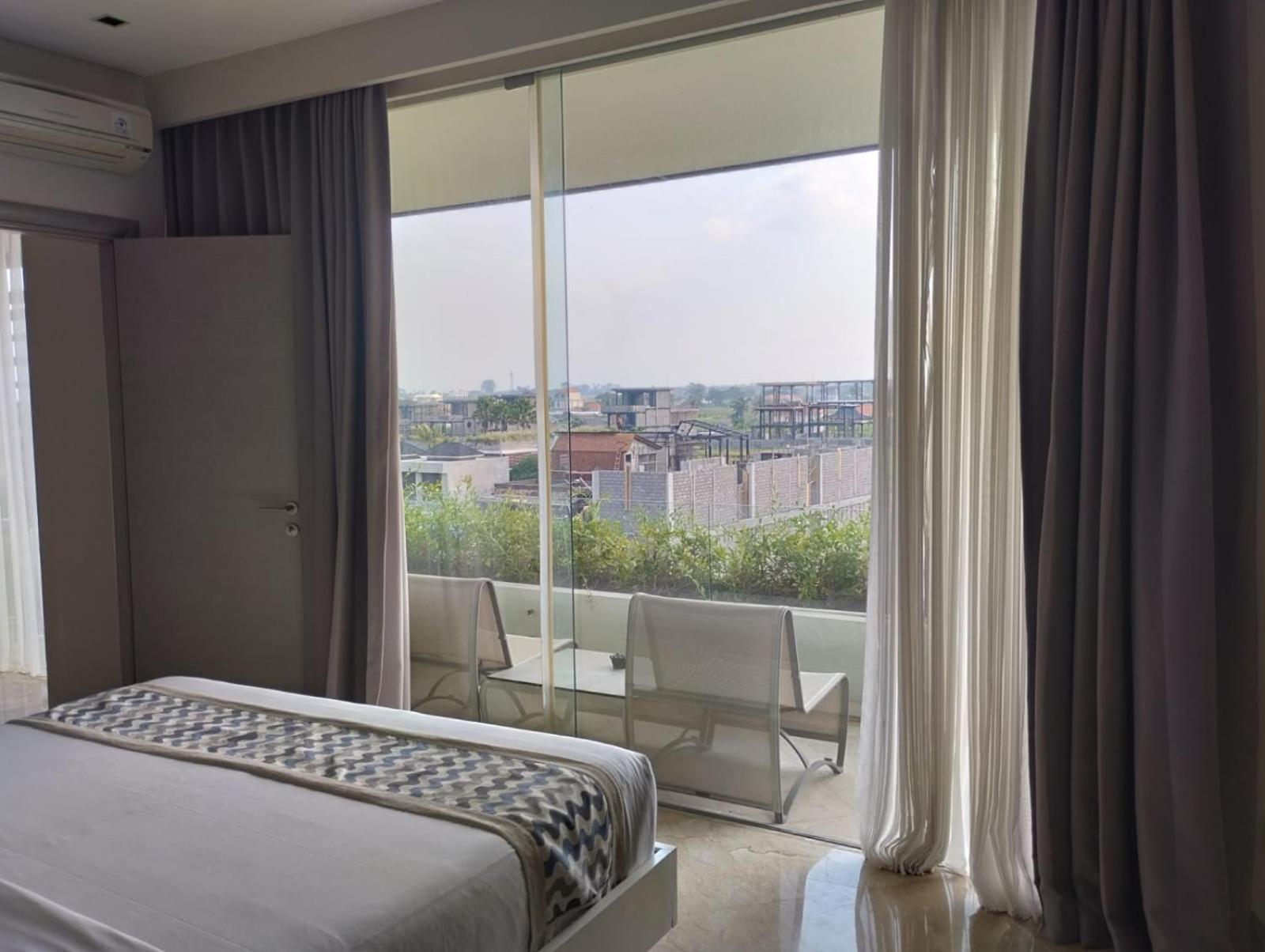 The Double View Mansions Bali Aparthotel Canggu Εξωτερικό φωτογραφία